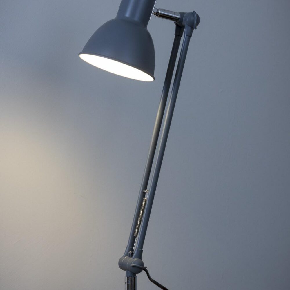 bruges fully adjustable table / desk lamp - dark grey - mood