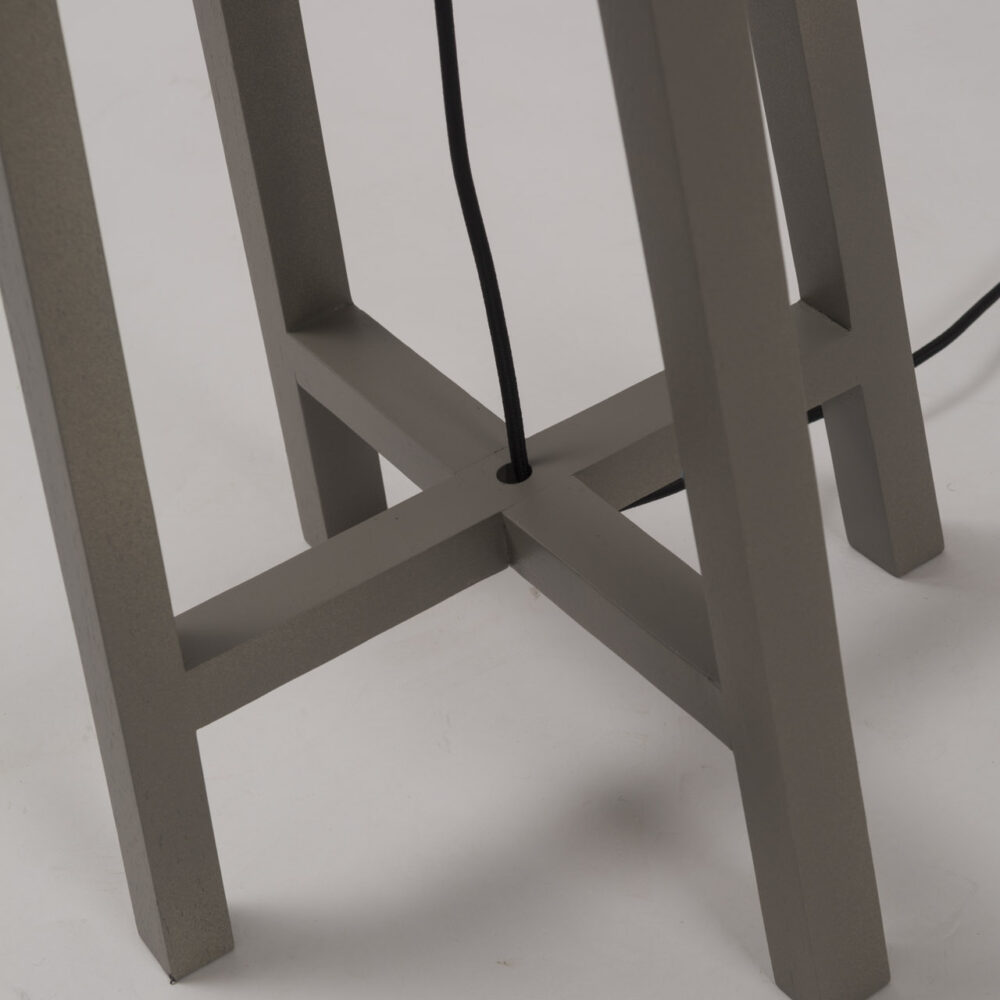 Cross painted wooden floor lamp - shale - detail