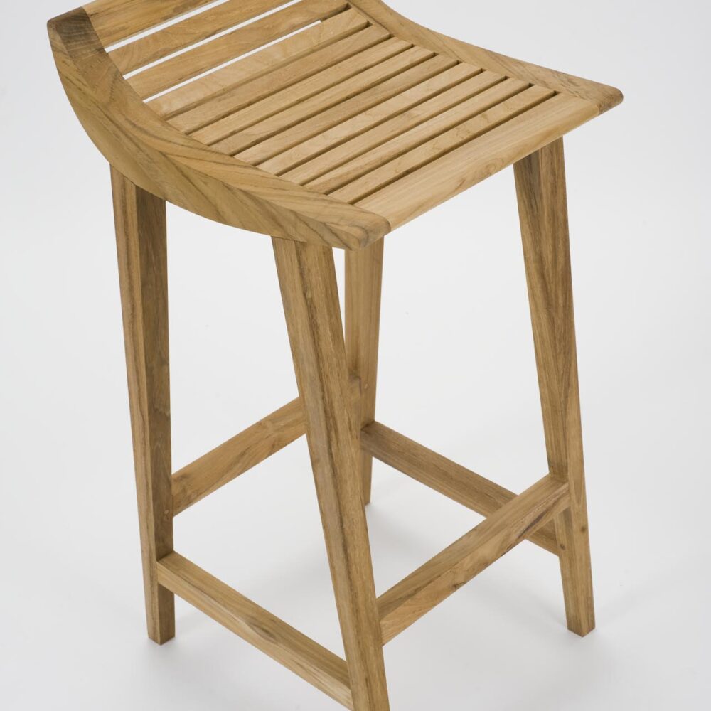 menton wooden outdoor barstool - teak - detail