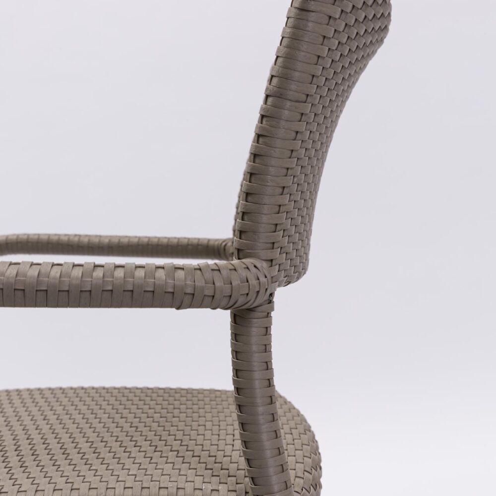 Rollo outdoor dining armchair kubu - detail