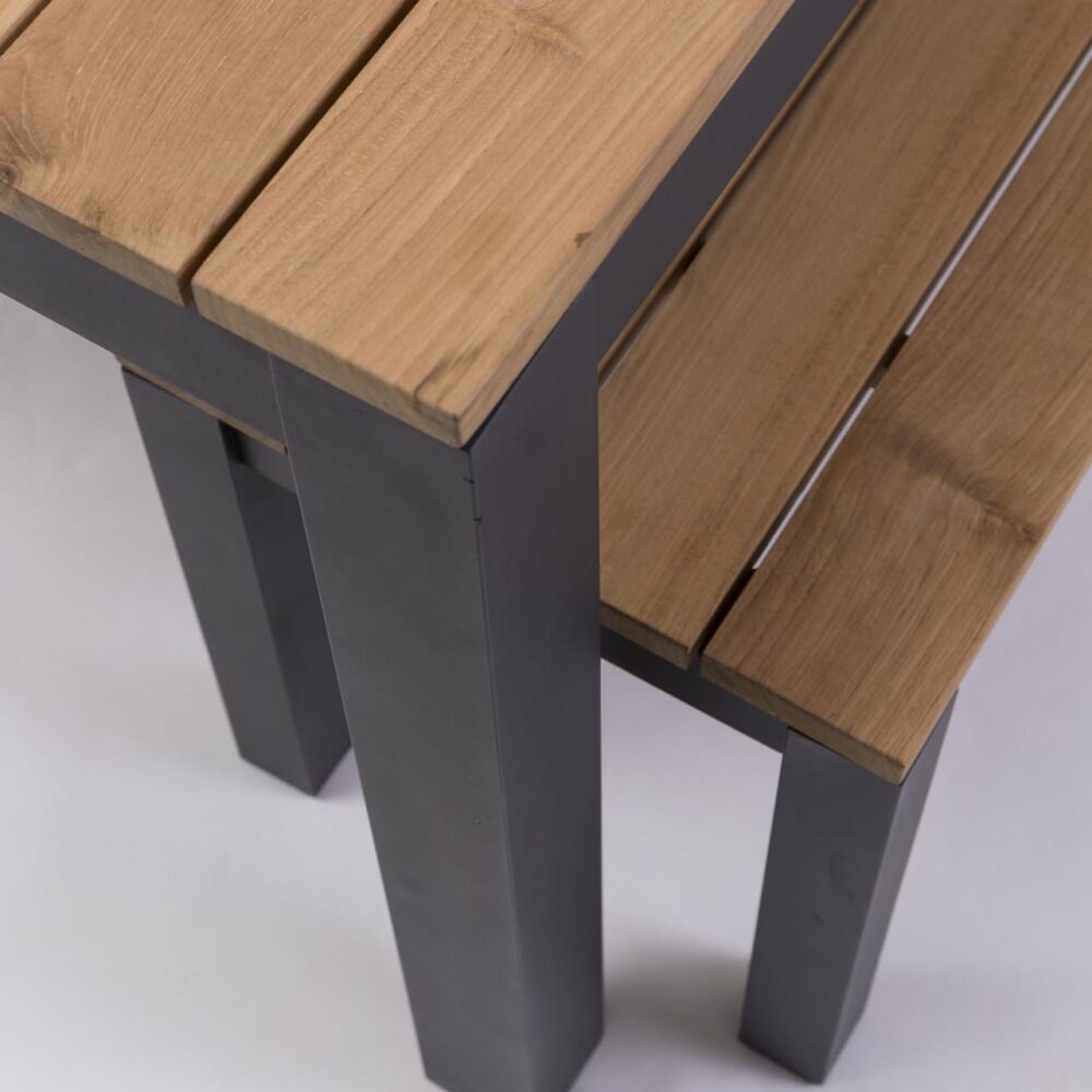 reclaim outdoor dining table & bench anthracite / teak - detail