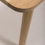 shoreditch outdoor dining table - teak - rectangular table - leg and corner detail