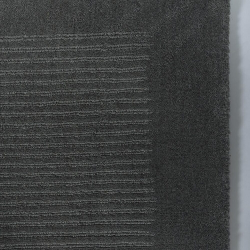 stitch wool rug - flint detail