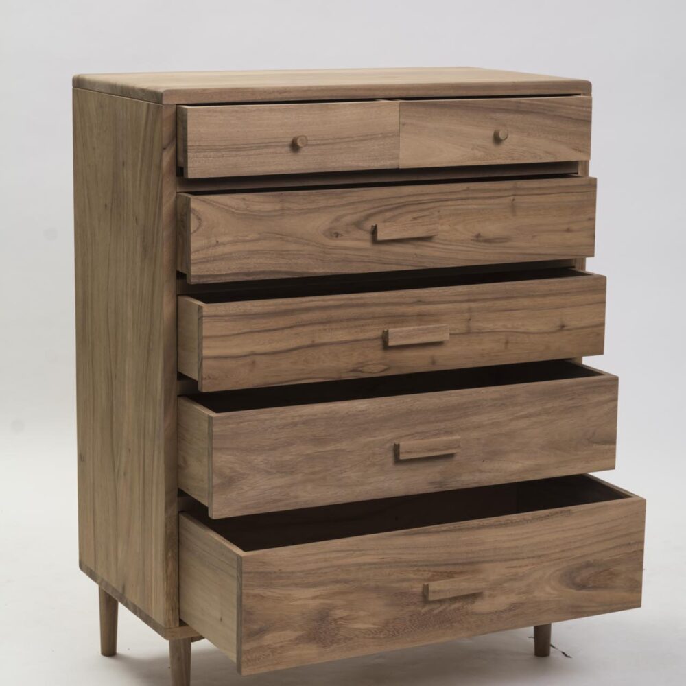 shoreditch wooden chest of drawers - natural finish (no treatment) - drawer detail