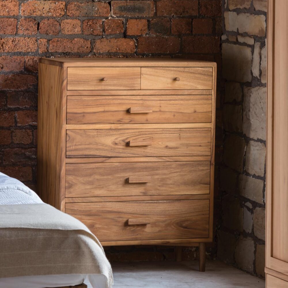 shoreditch chest of drawers - protective oil - mood image
