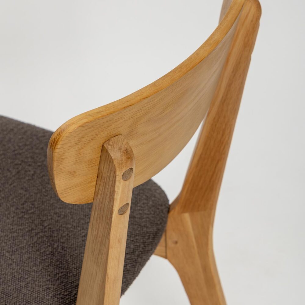 bow dining chair with upholstered seat - detail