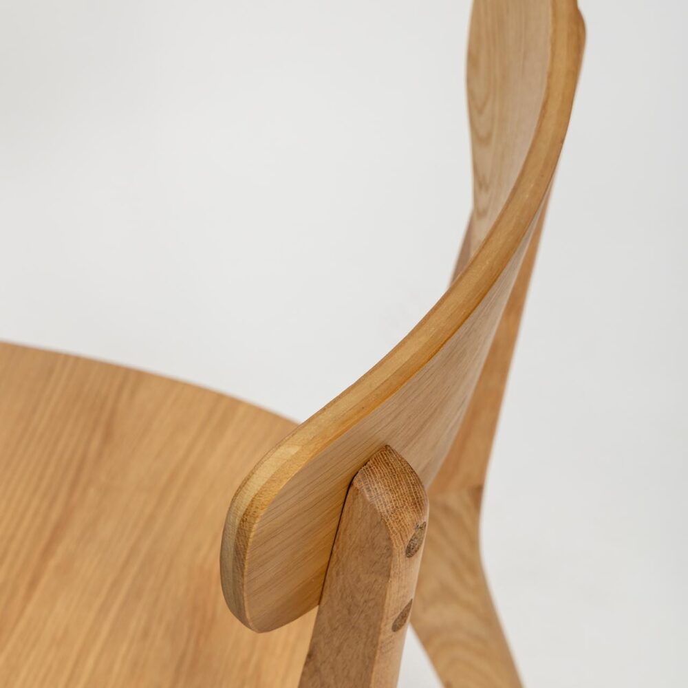 bow dining chair - wooden seat - rear view - detail