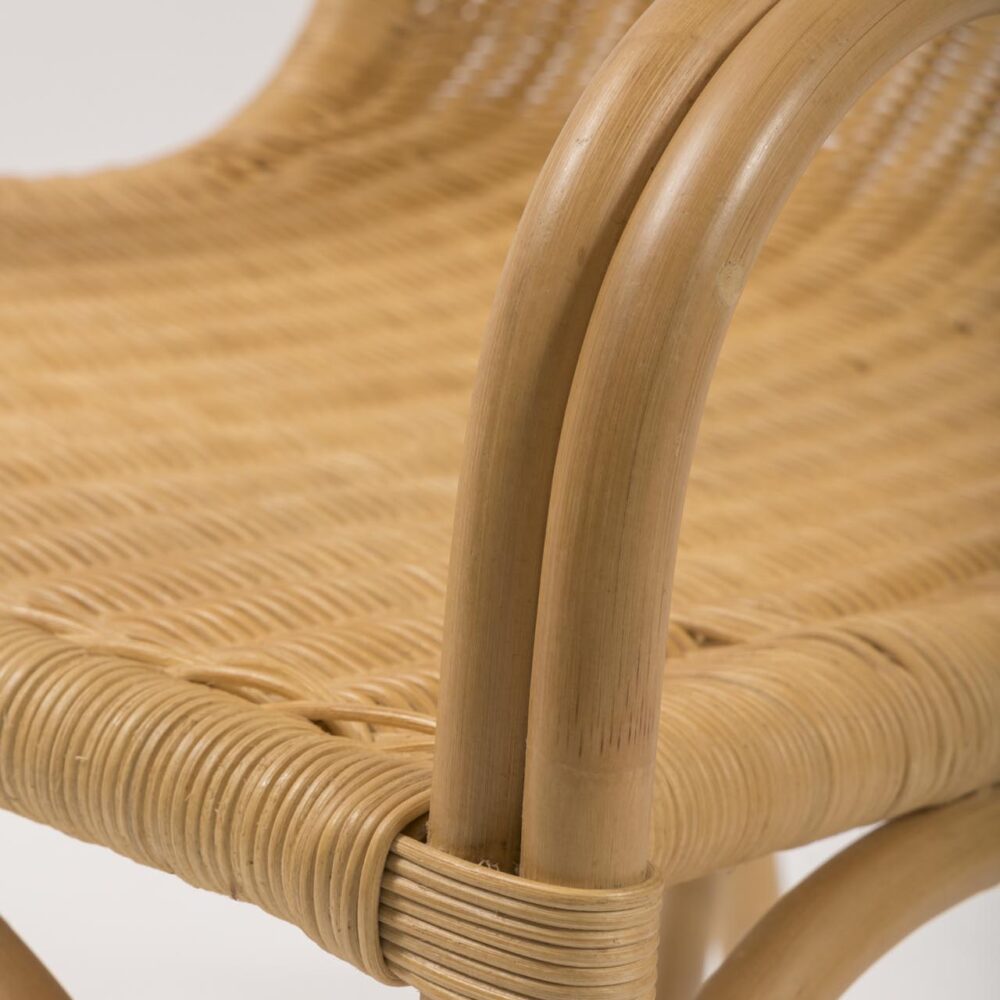 rapallo rattan easy chair - arm/seat detail