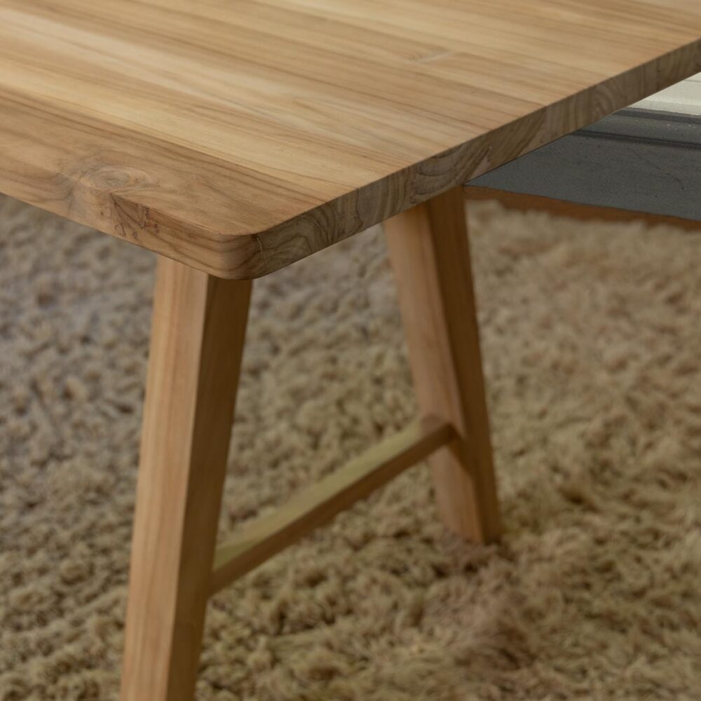 trestle wooden indoor dining table - detail