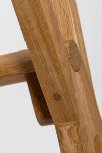 totem clothes and shoe rail - detail