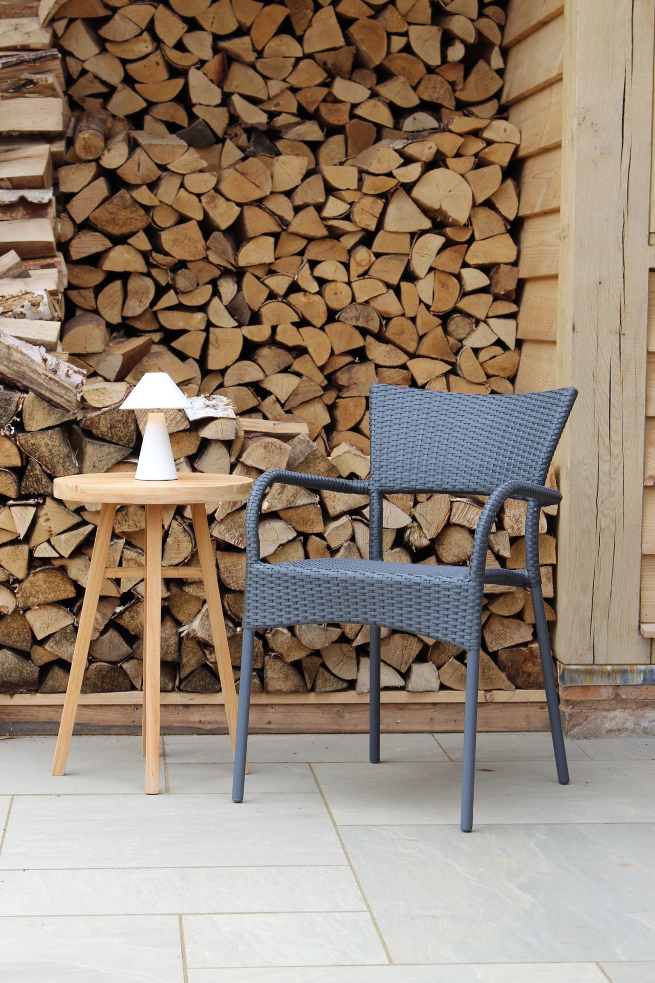 rollo armchair slate, kinsale 40 teak , porcini led lamp