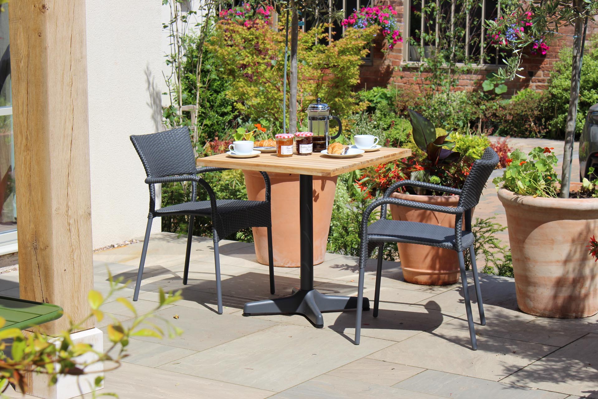rollo chairs slate, oxford base anthracite with antibes sq. top - mood